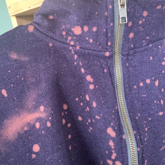 Women’s Custom Bleach Dye Quarter Zip-Blueish/Purple color. Large. - Picture 5 of 6
